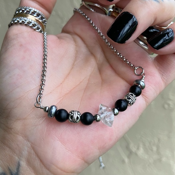 Genuine herkimer diamond & onyx choker necklace - Picture 5 of 16
